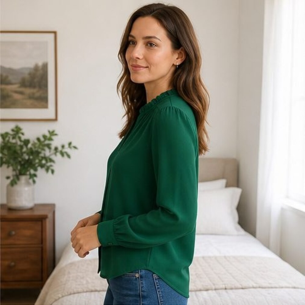 Emerald Ruffle Collar Blouse - Picture 3 of 6